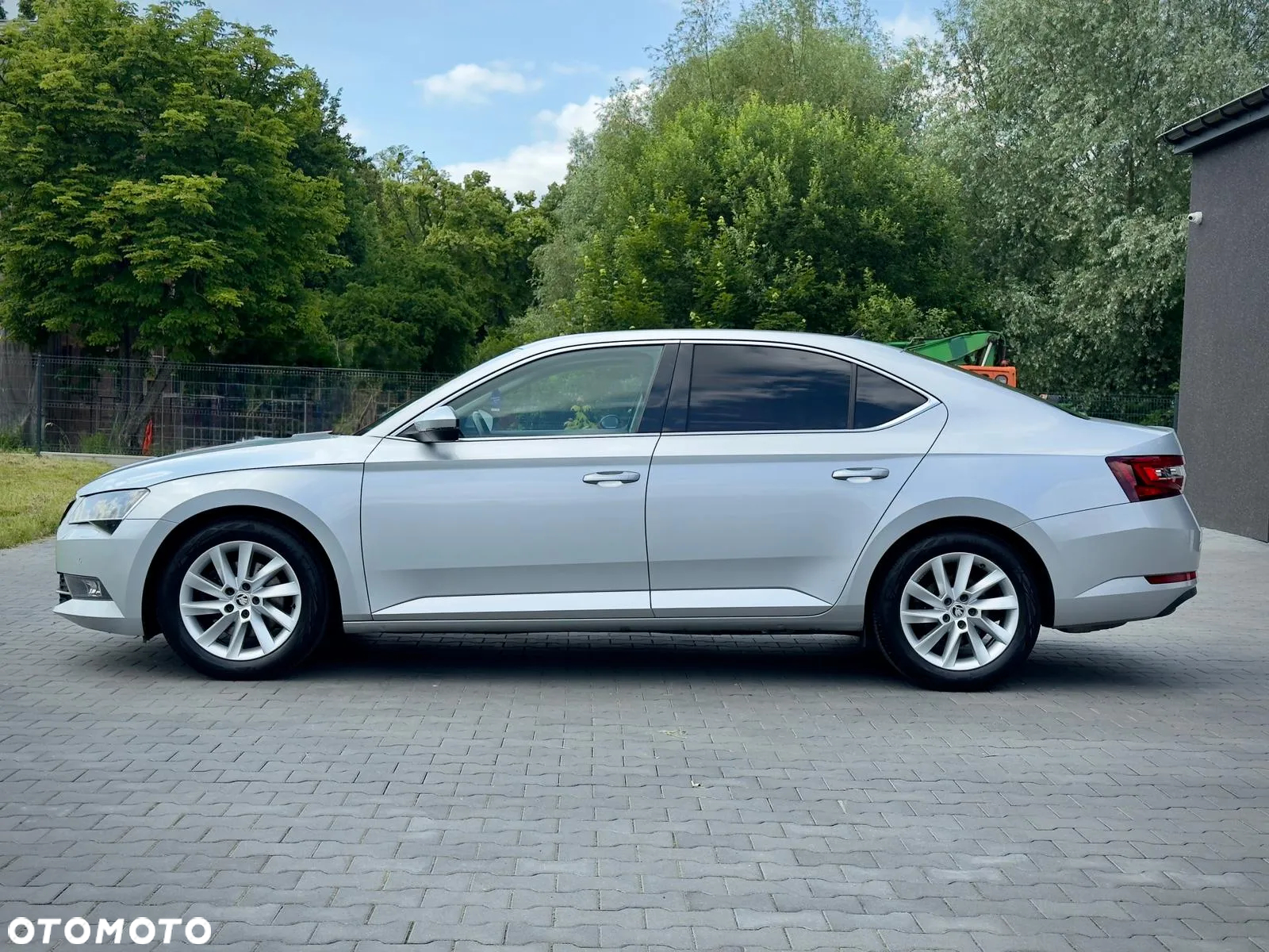 Skoda Superb 1.5 TSI ACT Ambition - 5