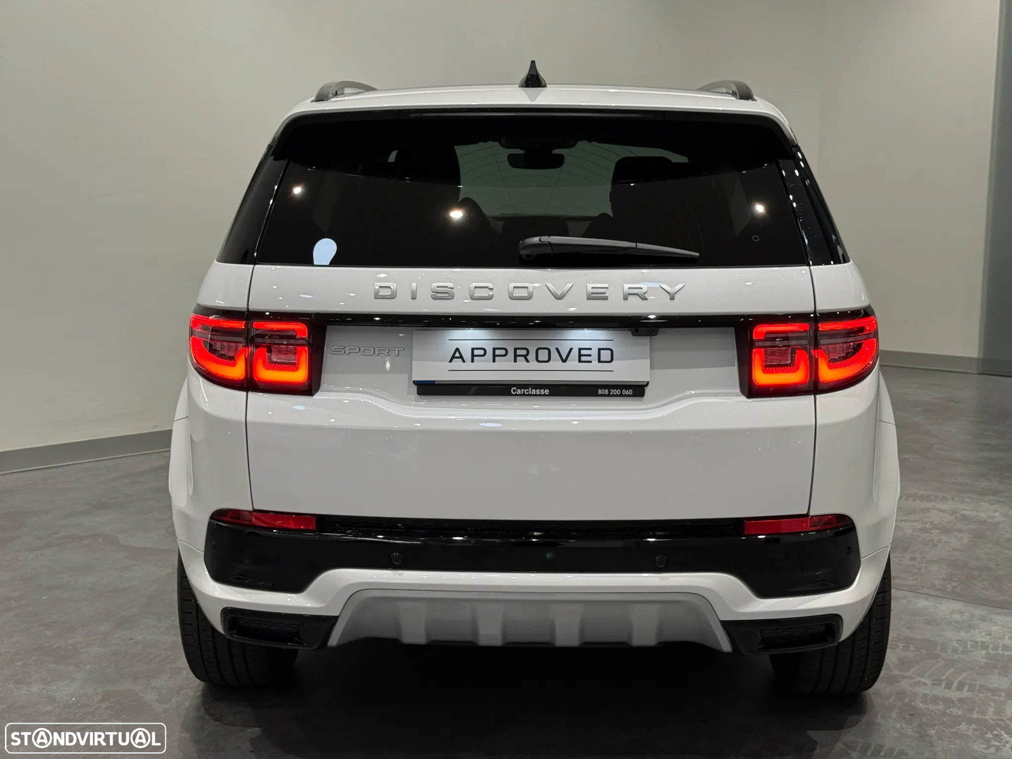 Land Rover Discovery Sport 1.5 I3 P270e AWD S - 4