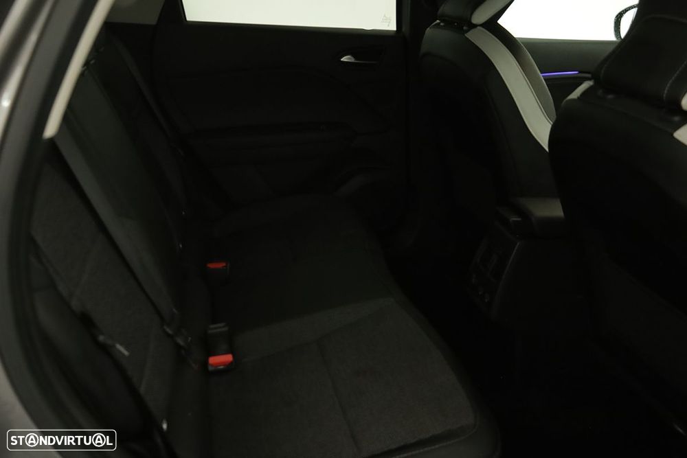 Renault Captur 1.0 TCe Techno - 23