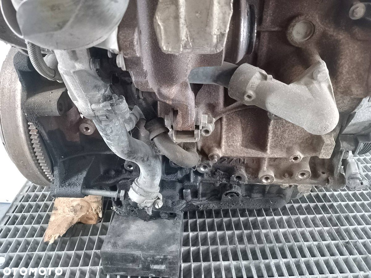 SILNIK CITROEN C4 PICASSO RH02  10DYYF 2.0 hdi - 8