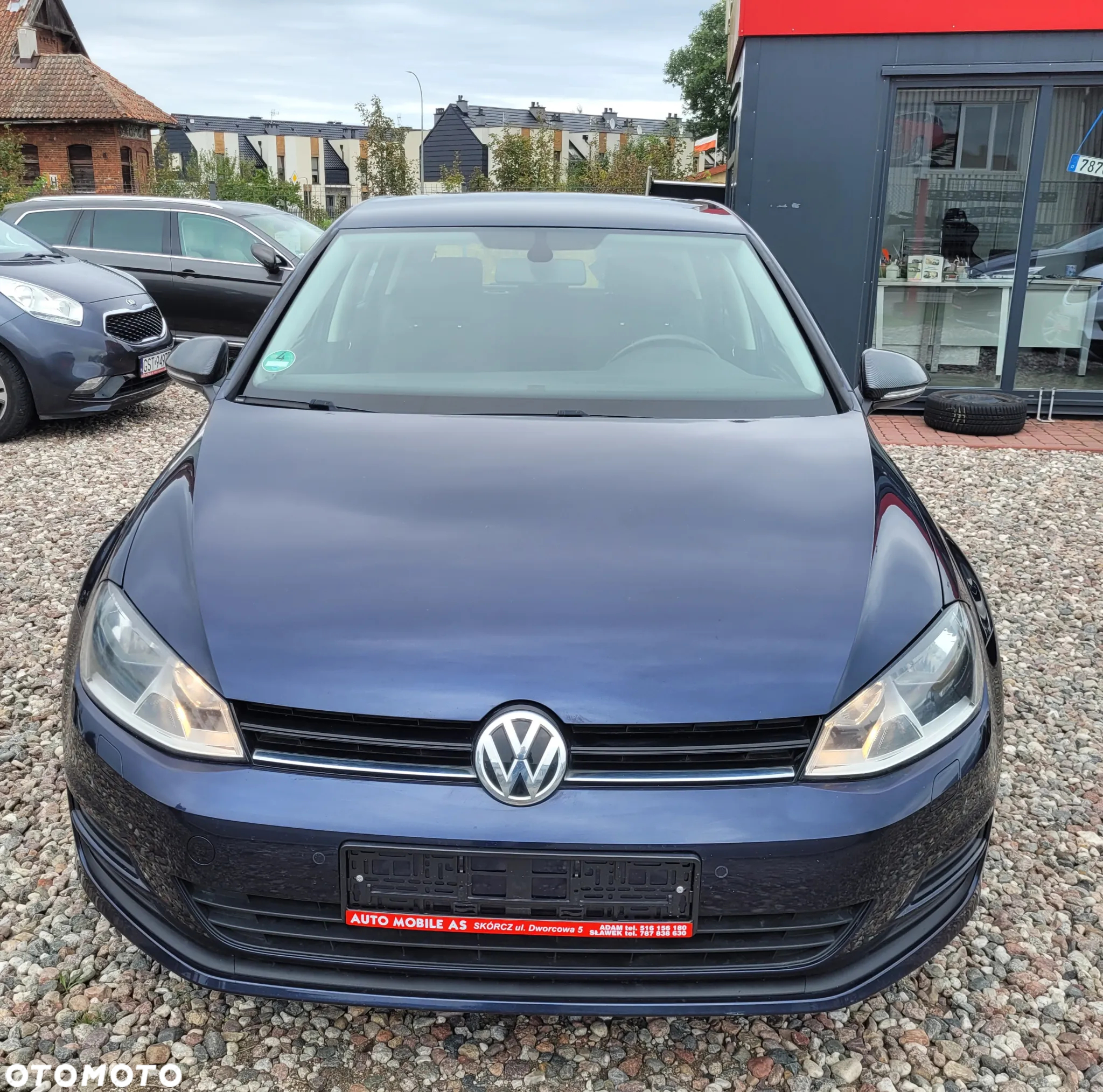 Volkswagen Golf - 6