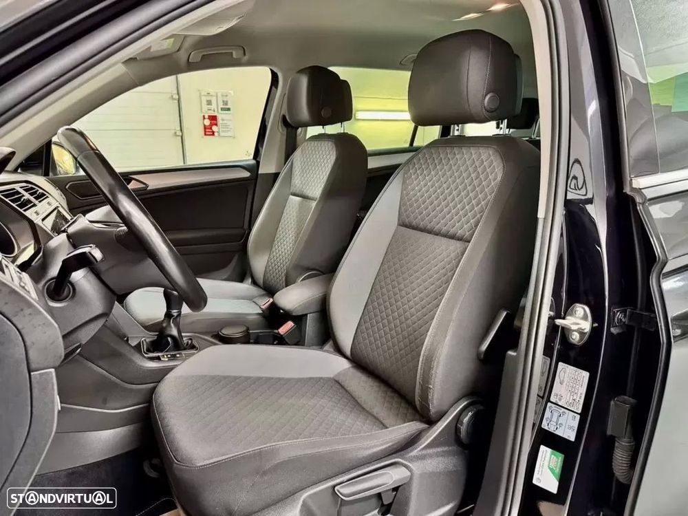 VW Tiguan 1.6 TDI Confortline - 22