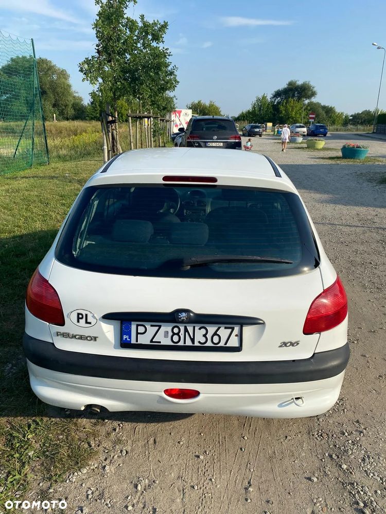 Peugeot 206 - 17