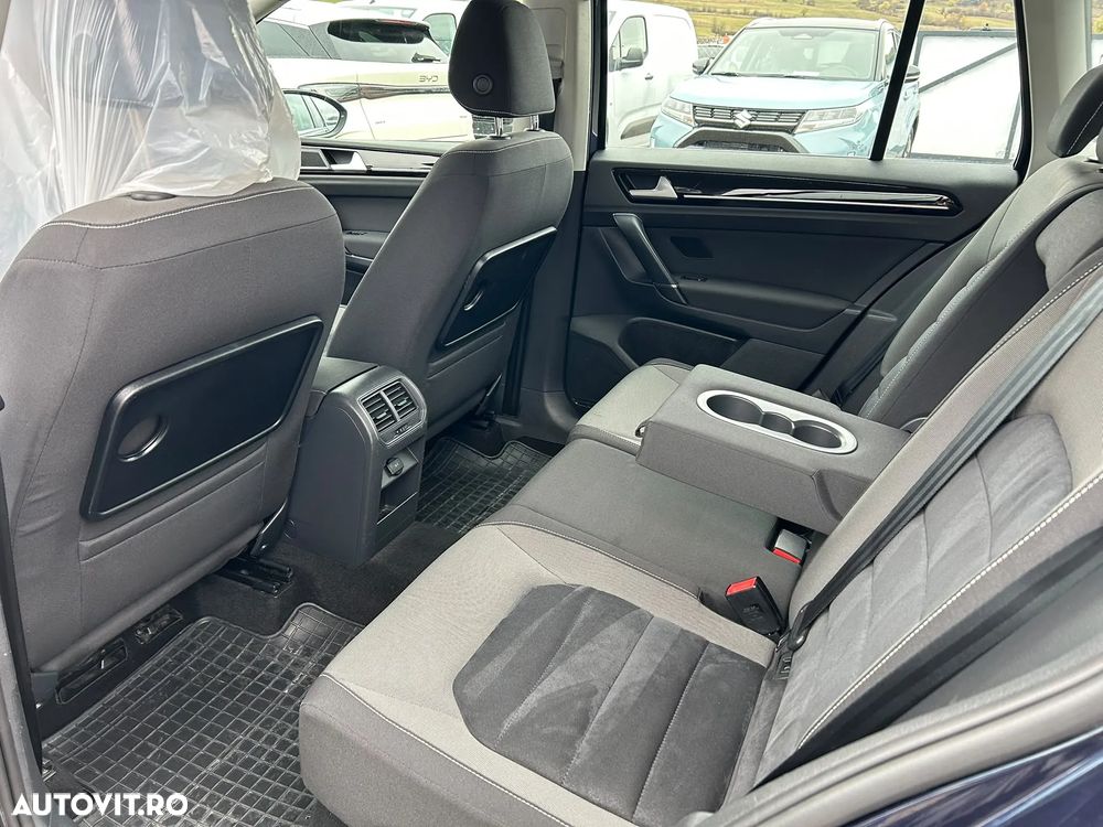 Volkswagen Golf Sportsvan - 5