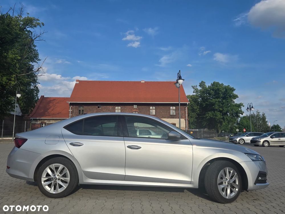 Skoda Octavia 1.5 TSI ACT Ambition - 6