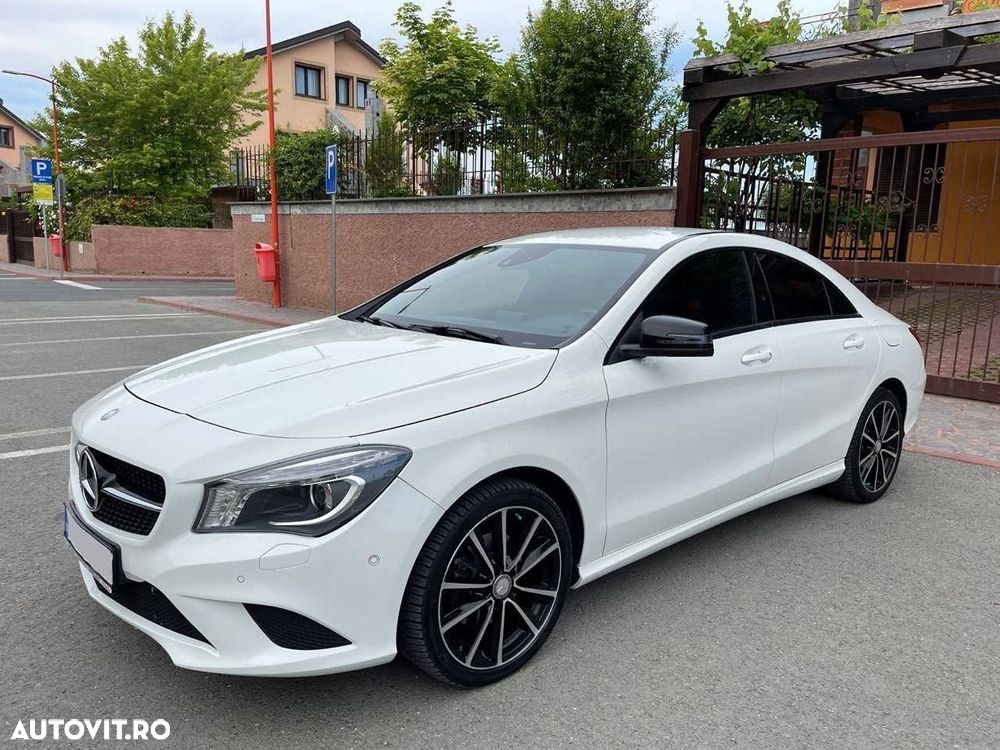 Mercedes-Benz CLA 220 d 4MATIC Aut. - 1