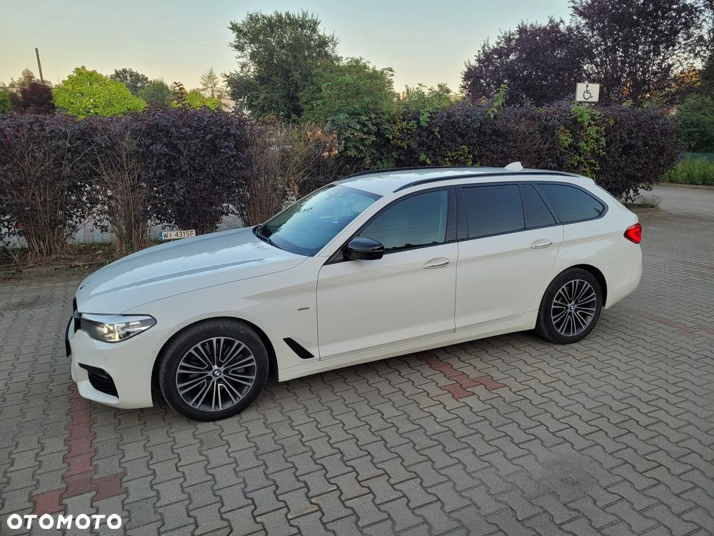 BMW Seria 5 520d xDrive Sport Line - 7
