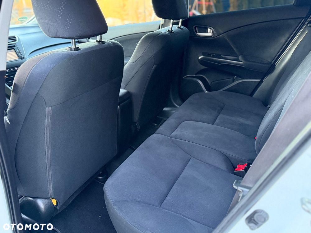 Honda Civic 1.6 i-DTEC Executive Black Edition - 18