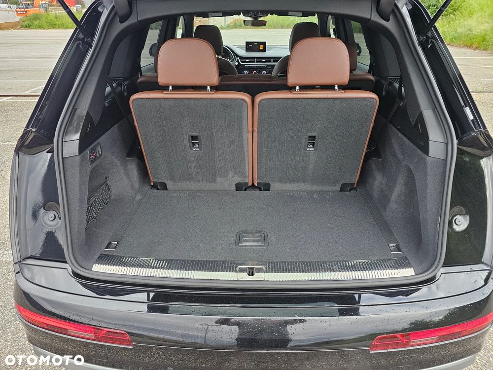 Audi Q7 3.0 TFSI Quattro Tiptronic - 17