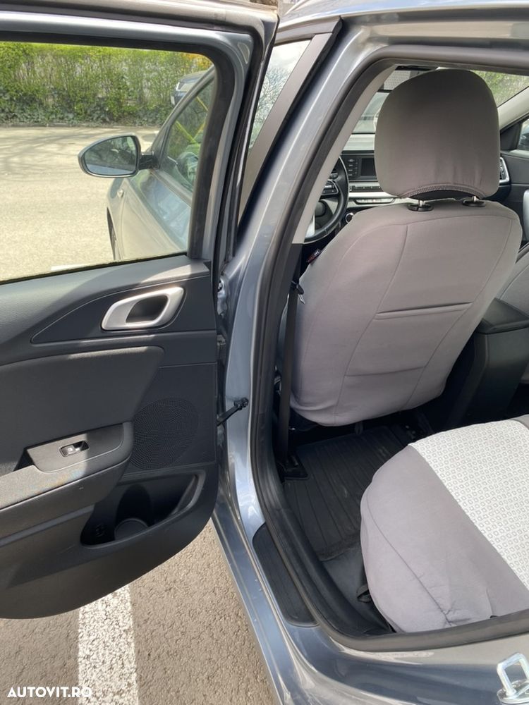 Kia Ceed 1.4 T-GDI Best - 26