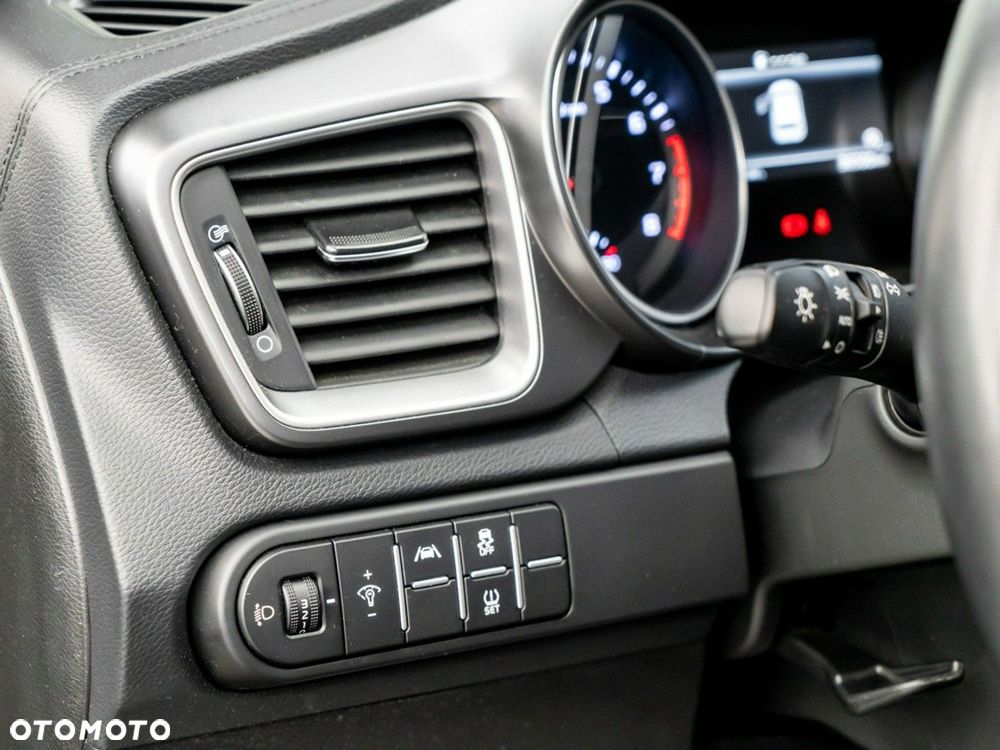 Kia Ceed 1.5 T-GDI M - 18