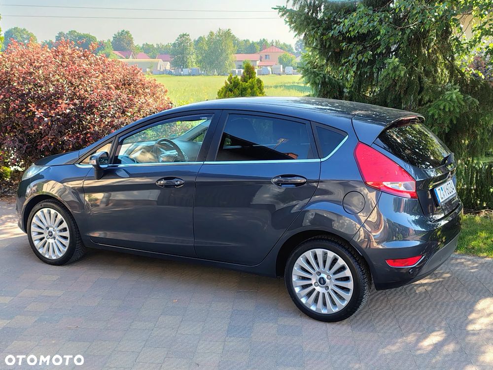 Ford Fiesta 1.25 Titanium - 28
