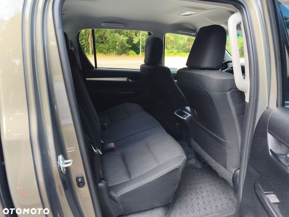 Toyota Hilux 2.8 D-4D mHEV Double Cab Executive 4x4 - 11