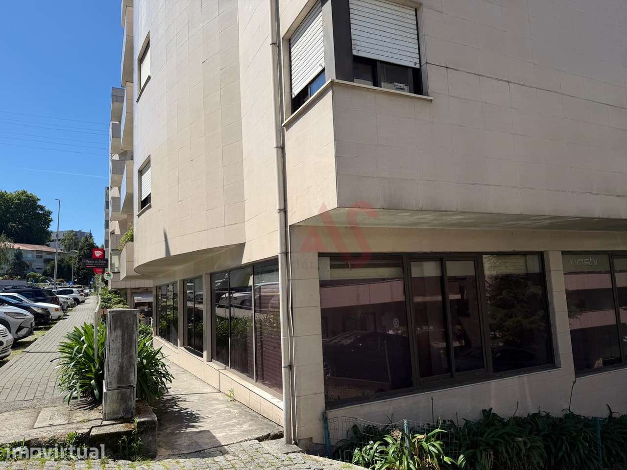 Loja em Fermentões, Guimarães – excelente oportunidade de investimento - Grande imagem: 3/7