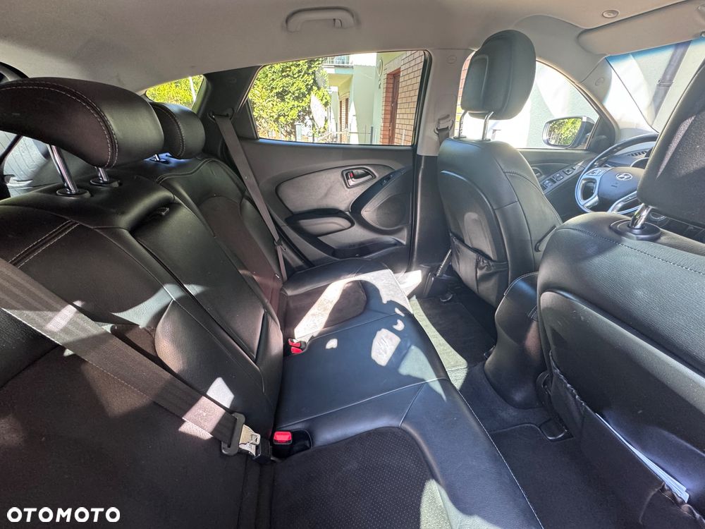 Hyundai ix35 - 23