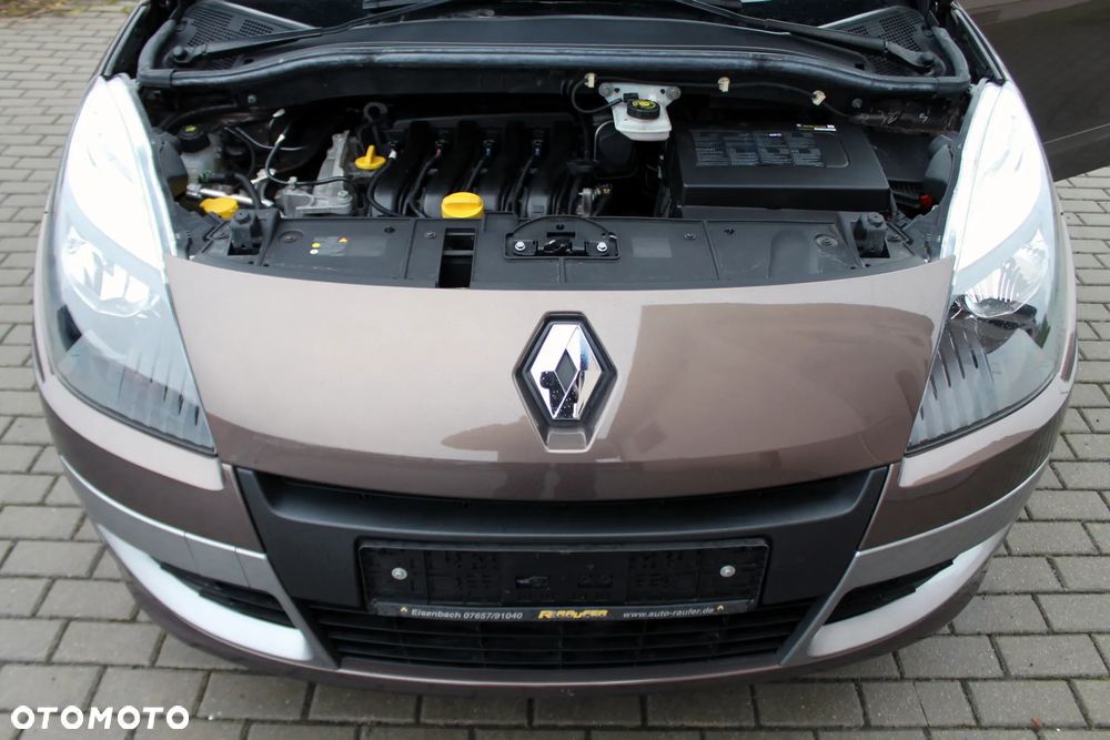 Renault Scenic - 16
