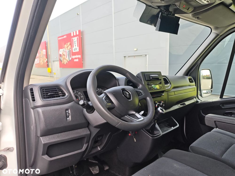 Renault Master - 16