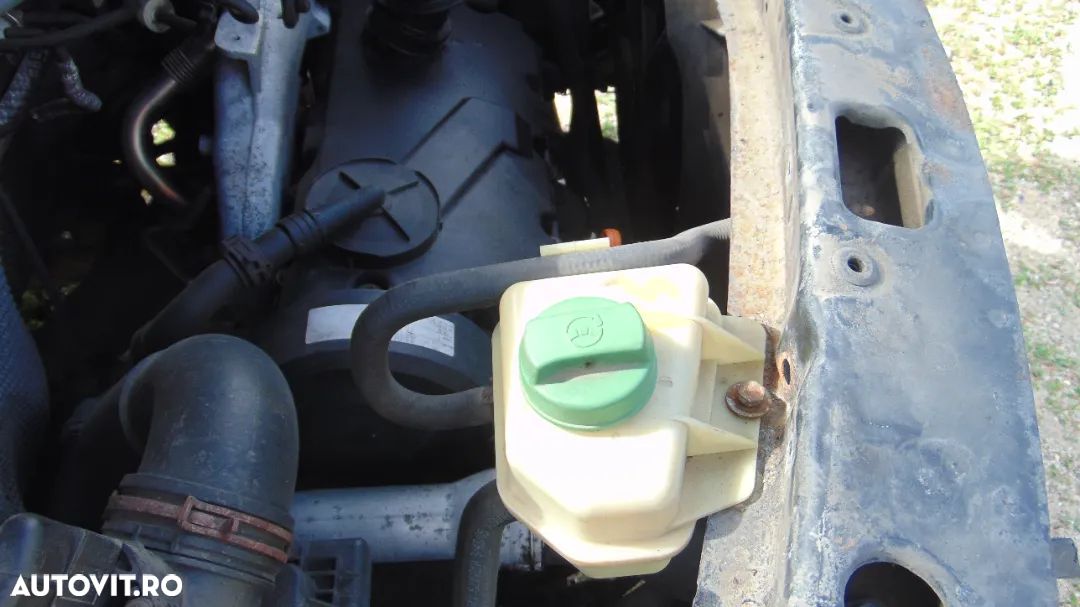 Vas lichid servo vw t5 dezmembrez - 1