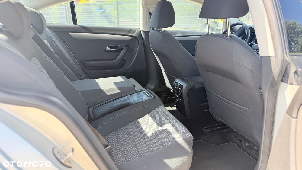 Volkswagen Passat CC 1.8 TSI DSG Individual - 17