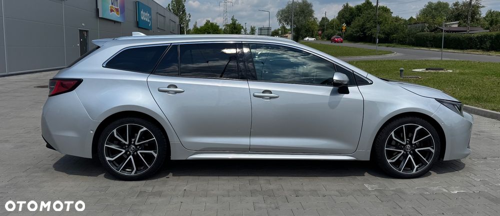 Toyota Corolla - 10