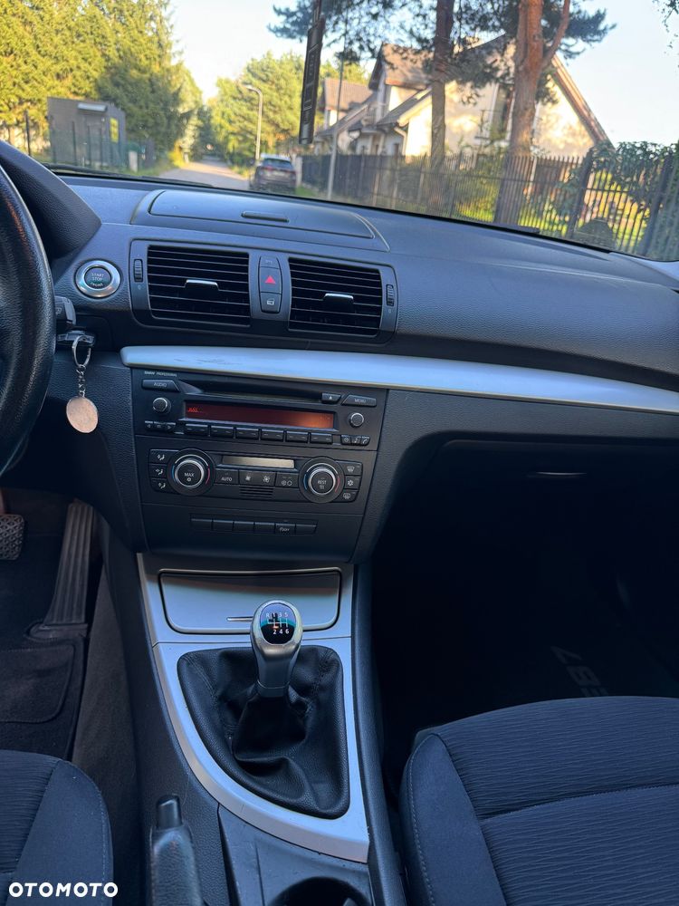BMW Seria 1 - 14