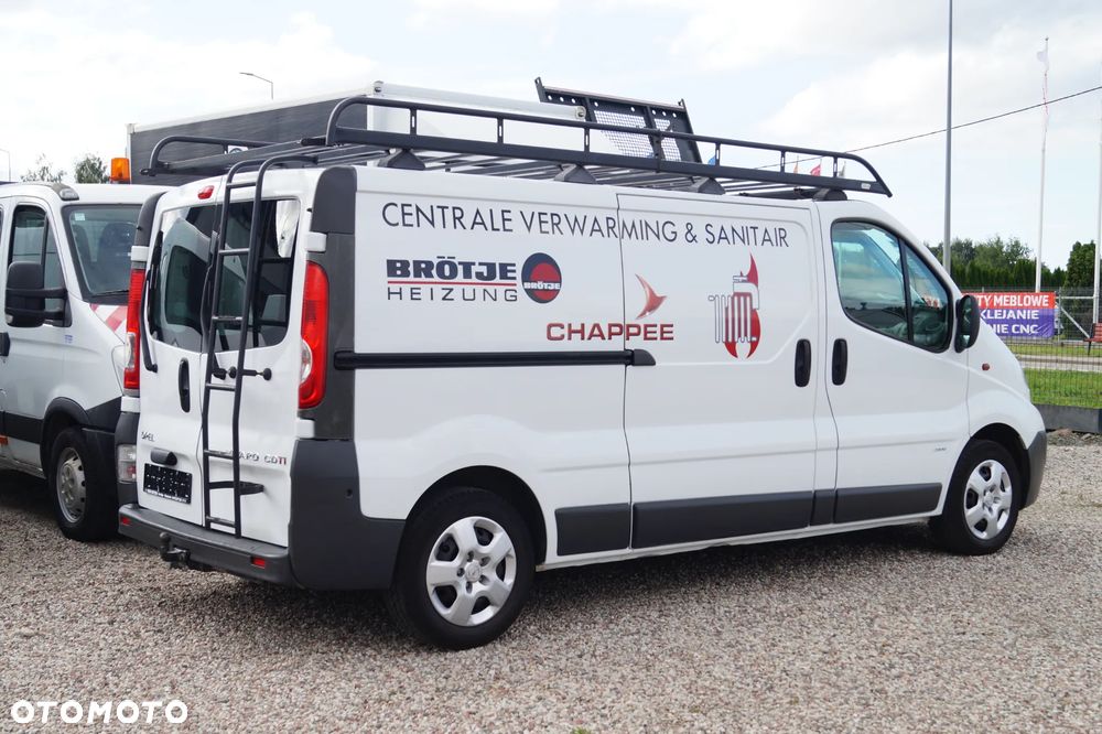 Opel VIVARO - 12