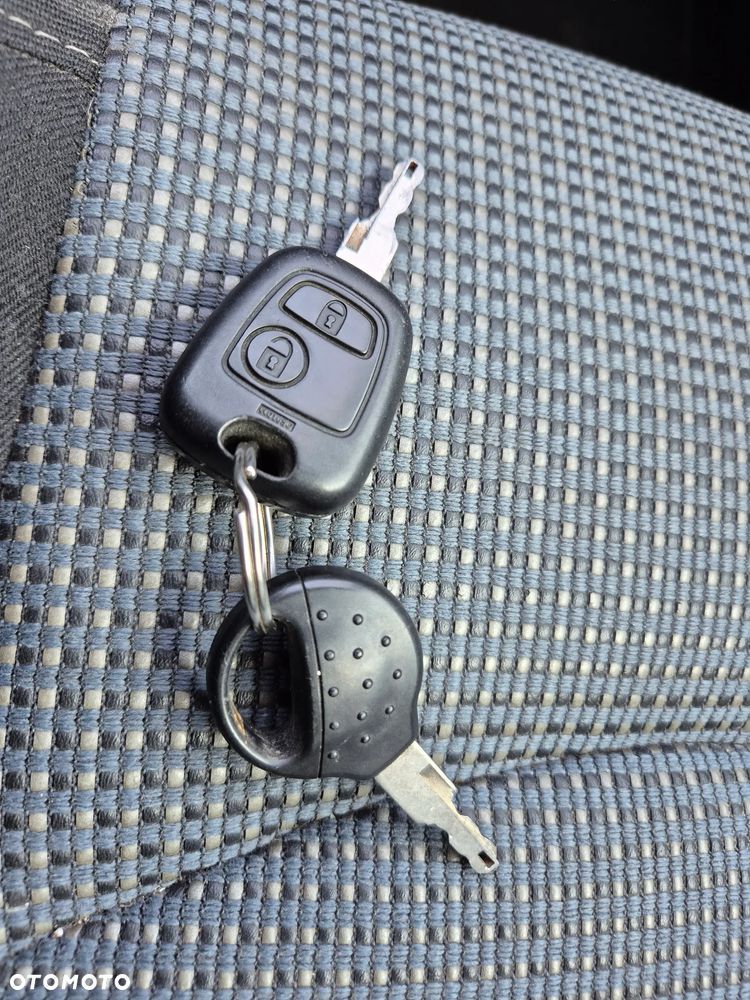 Peugeot 206 CC HDi FAP 110 Filou - 18