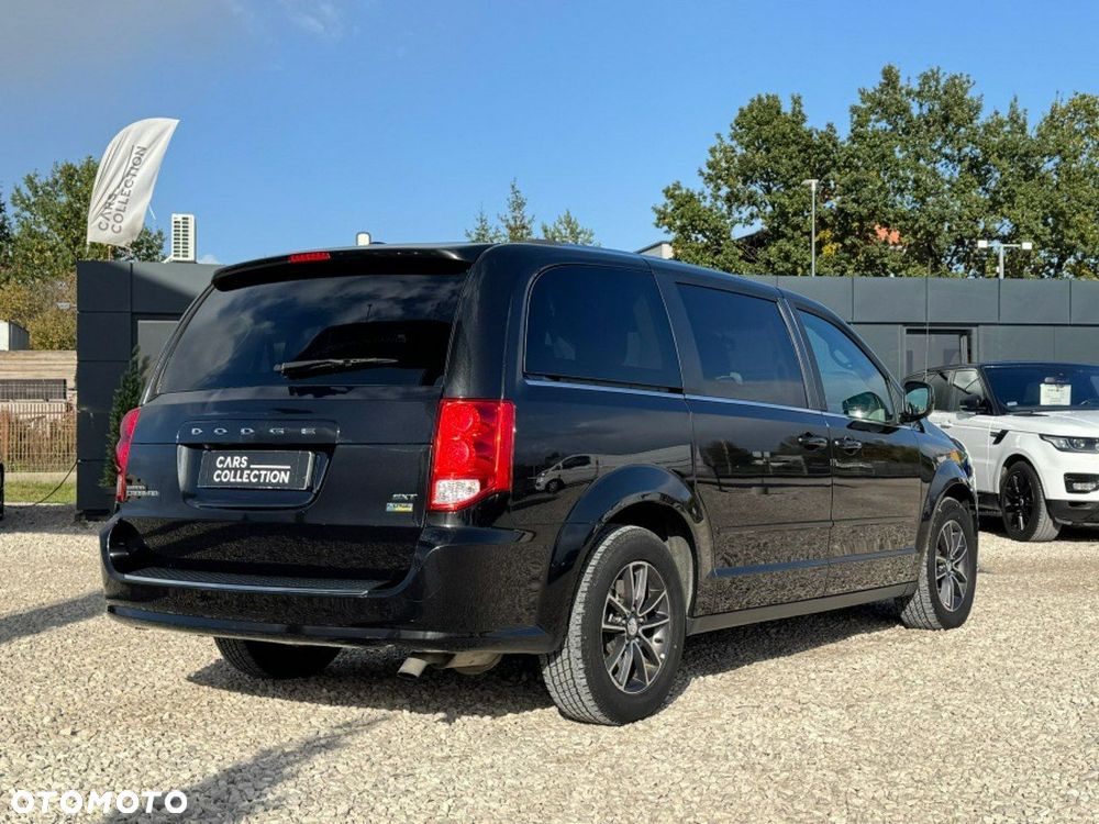 Dodge Grand Caravan 3.6 R/T - 4