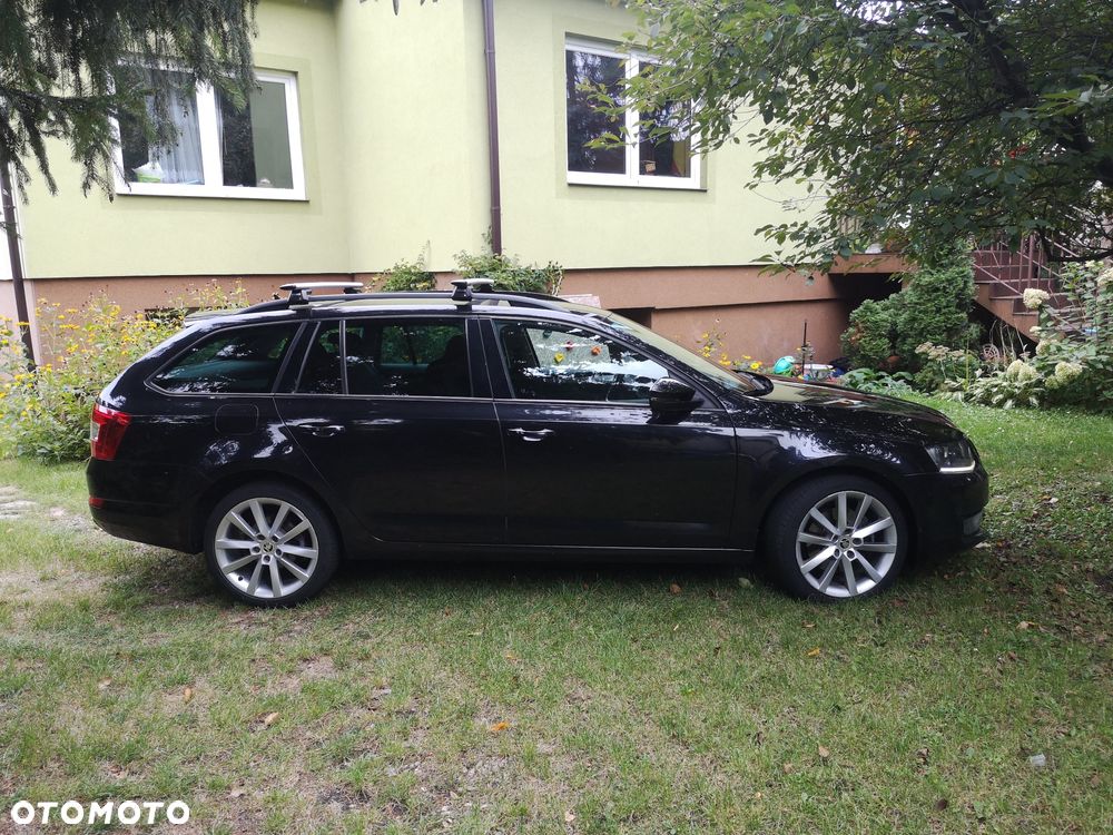 Skoda Octavia 2.0 TDI 4x4 Joy DSG - 5