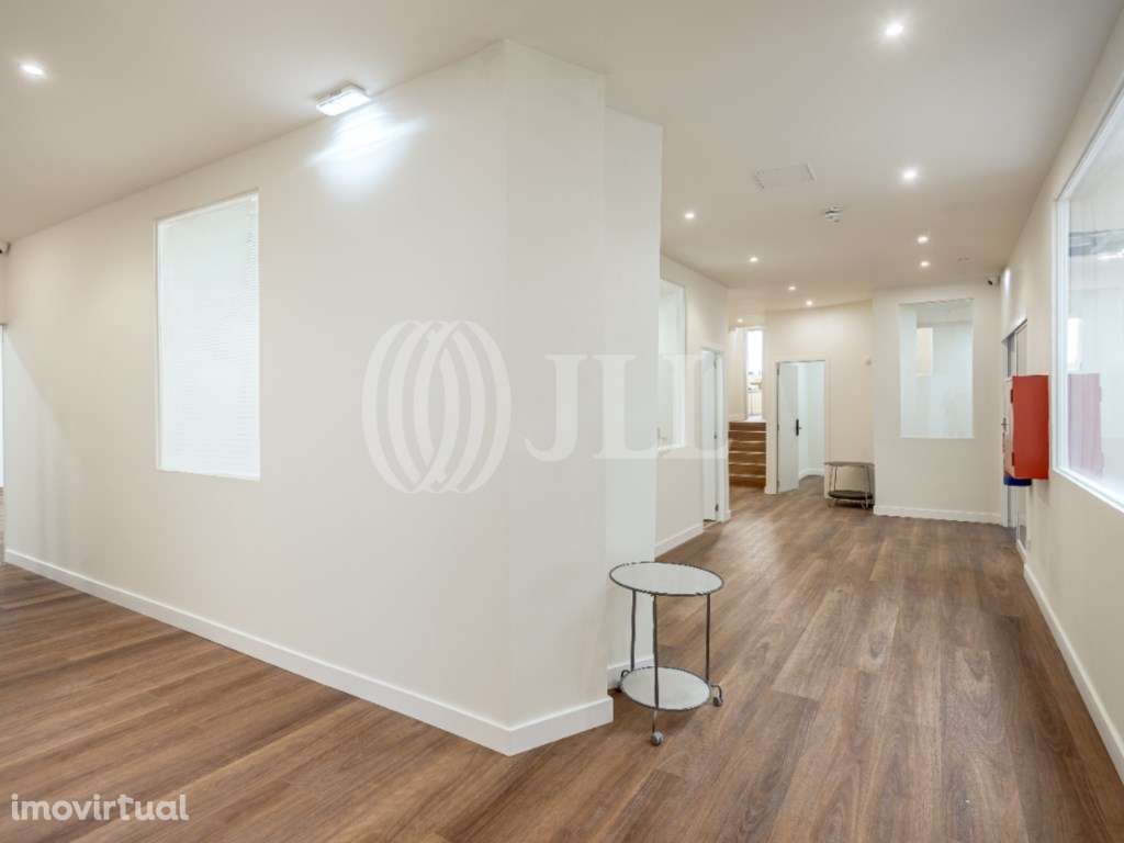 Espaço comercial renovado, em Lisboa - Grande imagem: 4/31