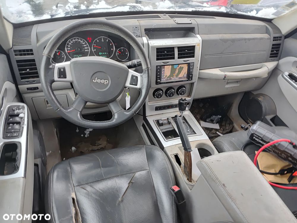 Jeep Cherokee 2.8 CRD Limited - 16