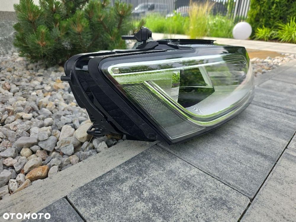 AUDI Q5 SQ5 8R LIFT Lampa prawa przód Bi-Xenon Led 8R0941044C - 4