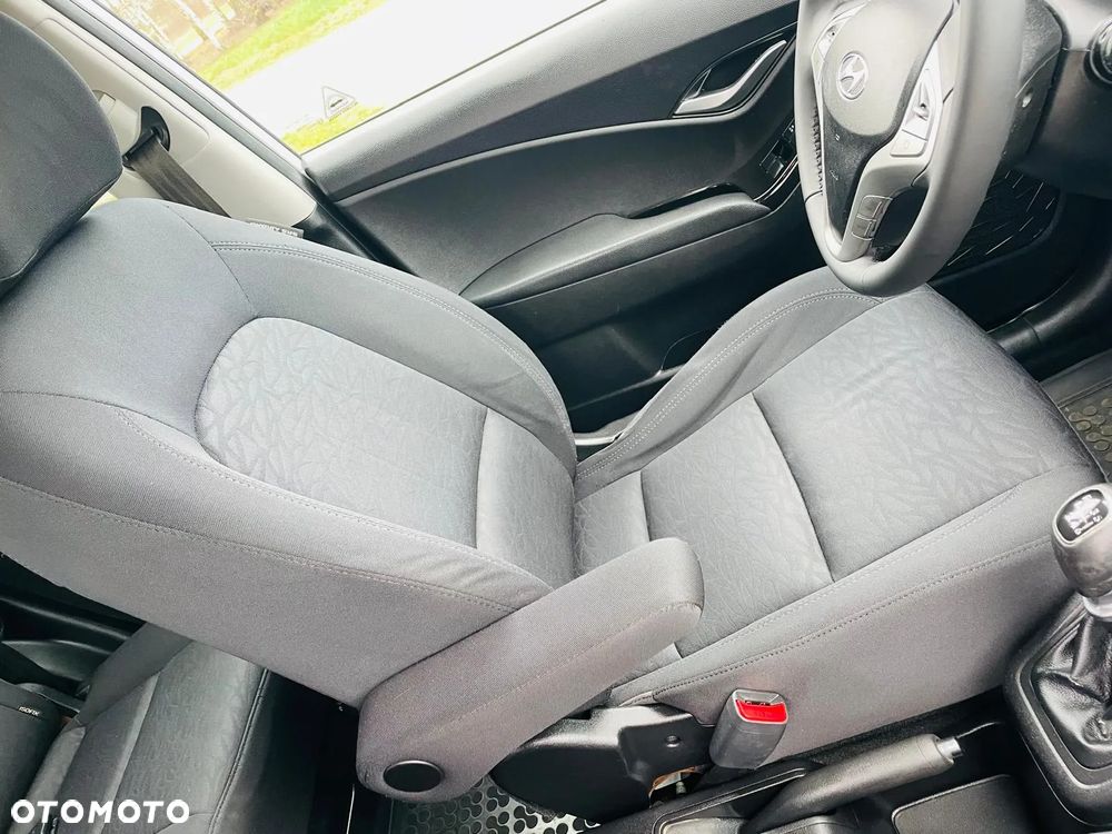 Hyundai ix20 1.4 CRDi blue Classic - 23