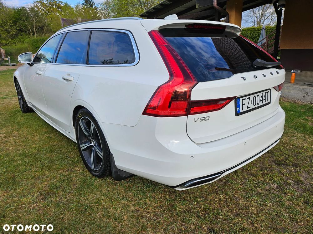 Volvo V90 D4 R-Design - 7