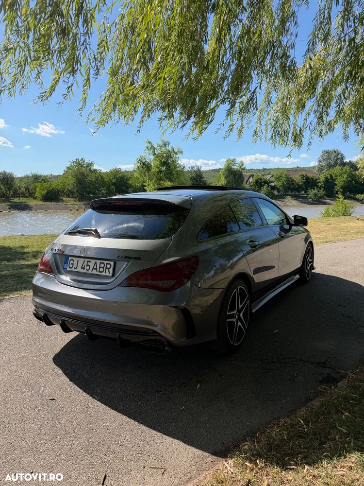 Mercedes-Benz CLA 45 AMG 4MATIC Aut. - 3