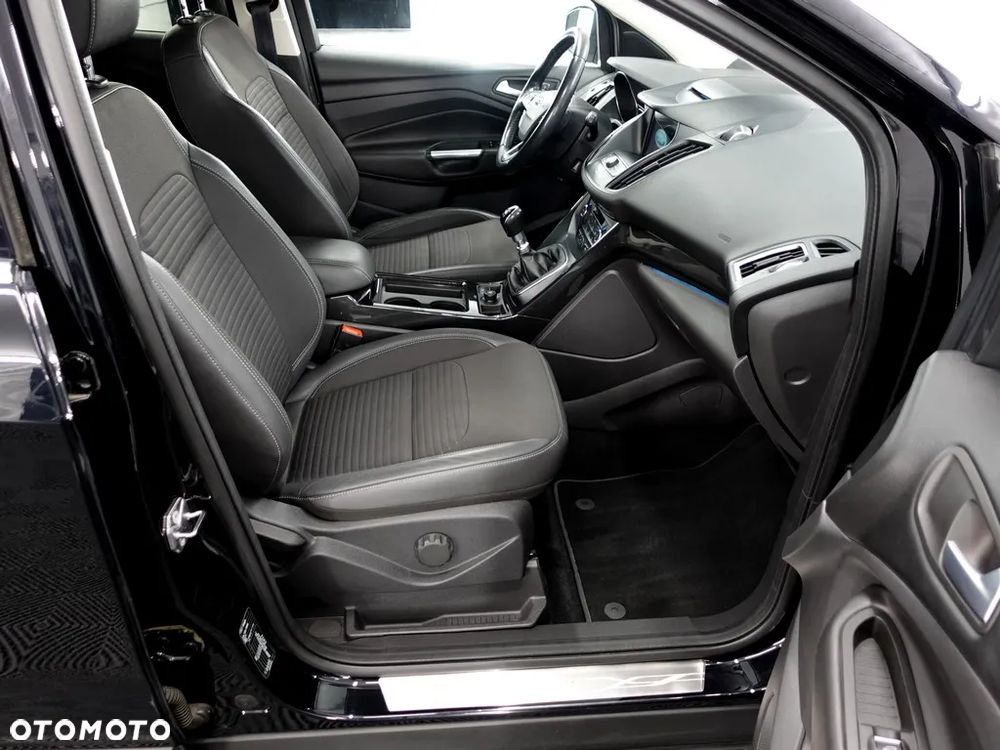 Ford Kuga 2.0 TDCi AWD Titanium - 7