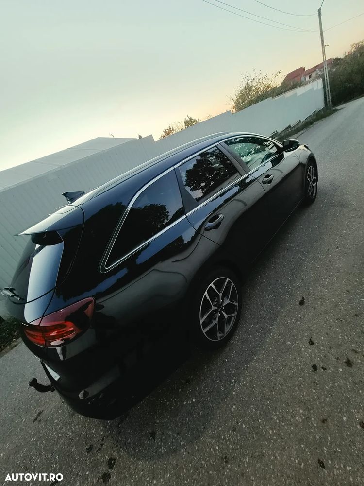 Kia Ceed - 4
