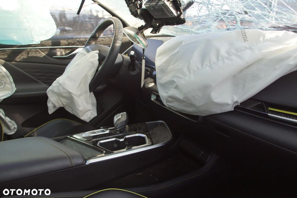 Auto na części - BAIC Beijing 5 1.5 T 177 KM A156T2H 7DCT 52R1 2024R Silnik Skrzynia Drzwi Klapa Zderzak Szyba Klamka Deska Kokpit Sterownik Moduł Czujnik Licznik Wyświetlacz Kierownica Panel - 15