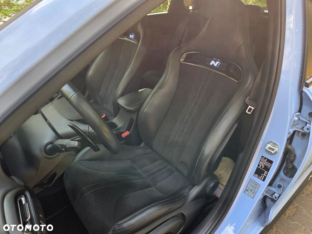 Hyundai i30 N 2.0 T-GDI Performance DCT - 11