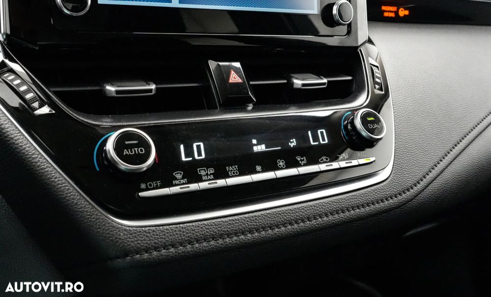 Toyota Corolla 1.8 HSD Dynamic - 20