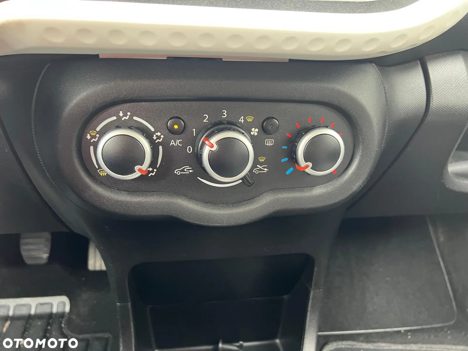 Renault Twingo - 13