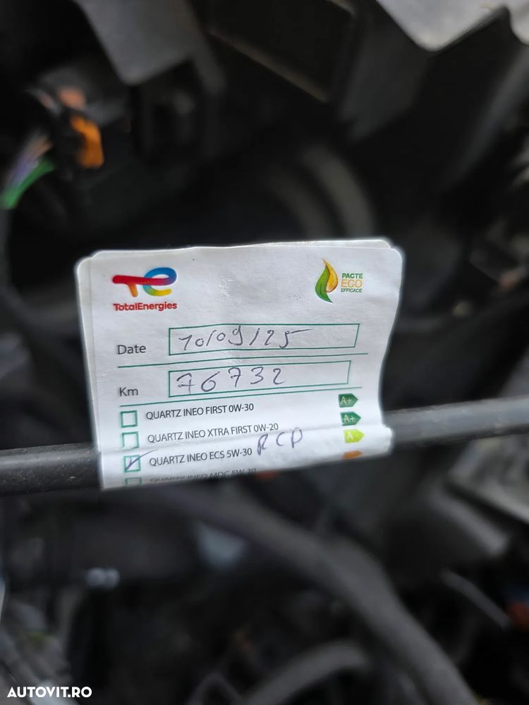 Peugeot 2008 PureTech 130 EAT8 GT Pack - 29