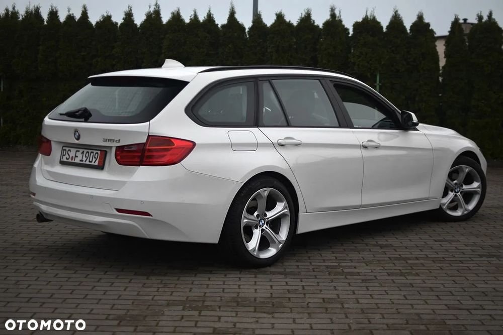 BMW Seria 3 318d DPF - 8