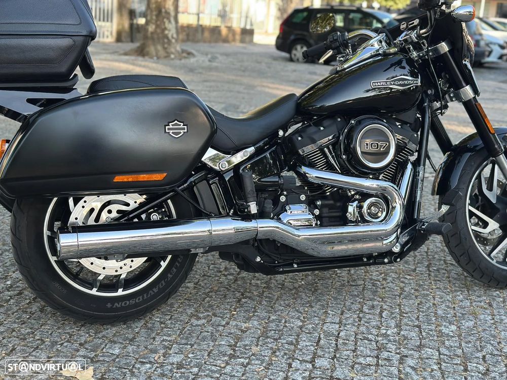 Harley-Davidson Softail Sport Glide - 2