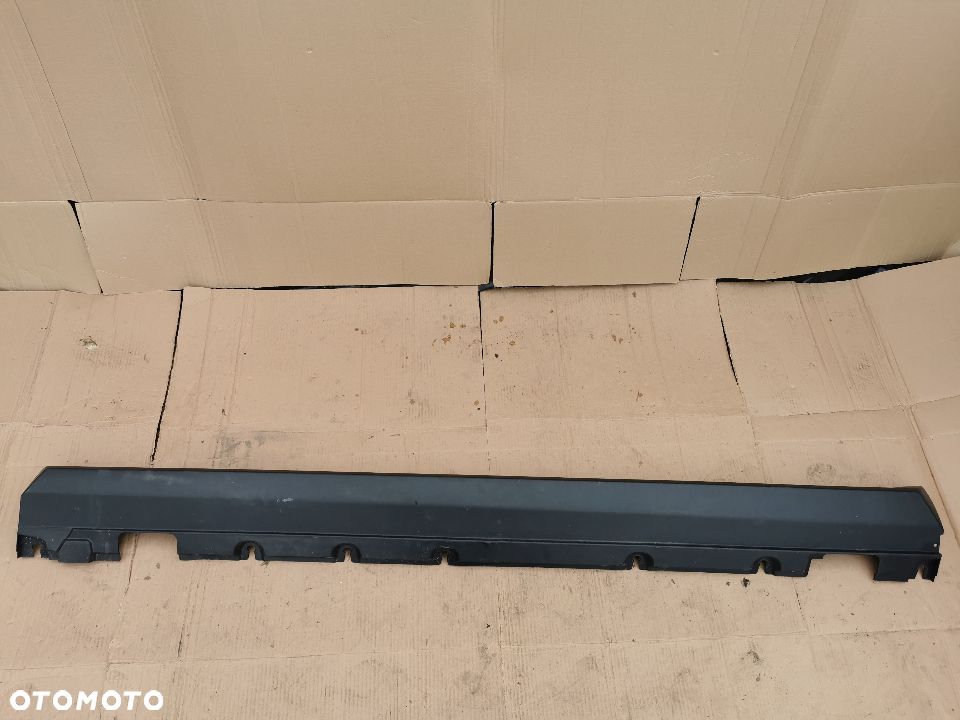 LISTWA PROGOWA LEWA MERCEDES GLK X204 2046980954 - 2