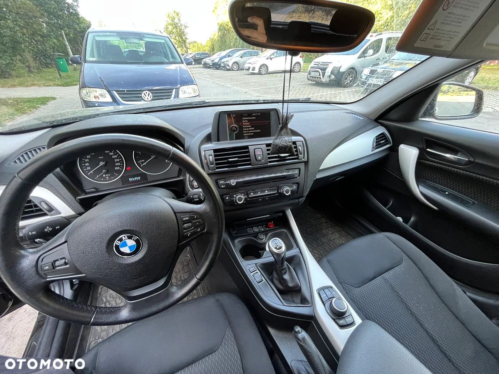 BMW Seria 1 116d - 31