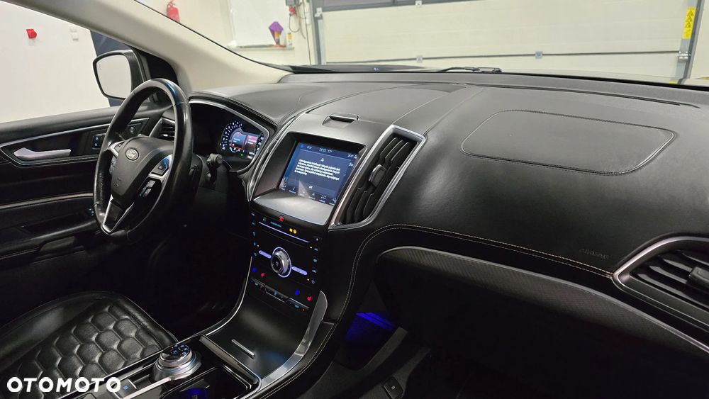 Ford Edge 2.0 EcoBlue Bi-Turbo 4x4 Vignale - 24