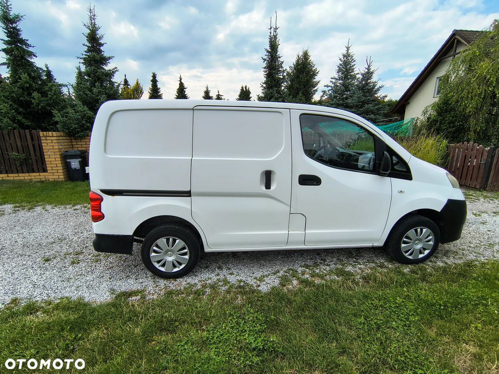 Nissan NV200 - 4