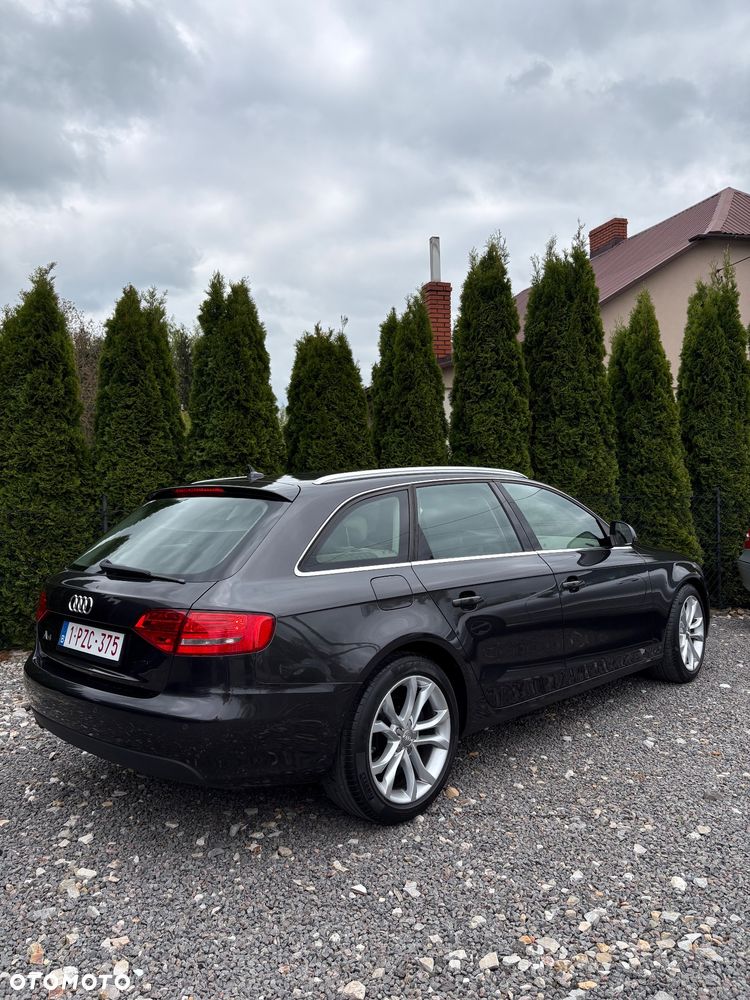 Audi A4 Avant 2.0 TDI DPF Ambition - 4
