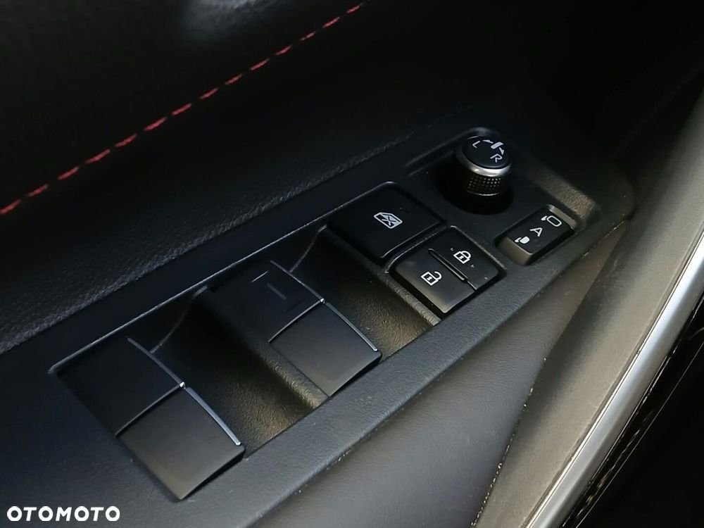 Toyota Corolla - 32